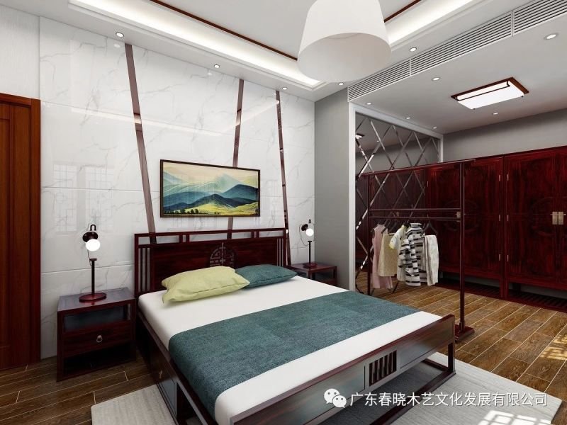 大紅酸枝之后，紅木市場主流當屬血檀與緬花(圖2)