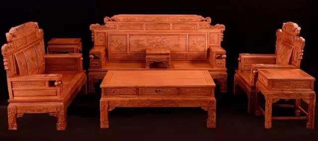 紅木家具市場(chǎng)常見的沙發(fā)款式及特點(diǎn)(圖1)