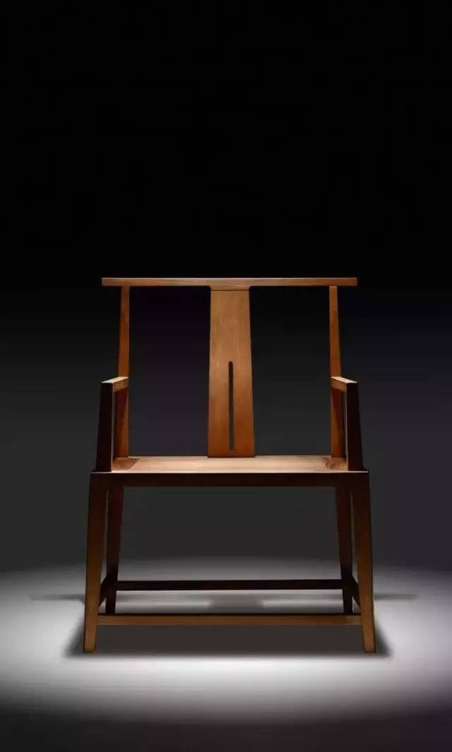 家中為什么一定要有幾件紅木家具(圖1)